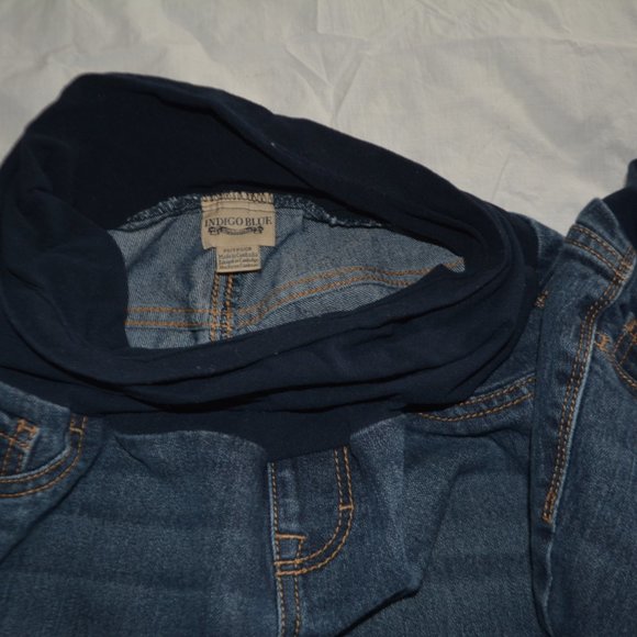 Petite Small Maternity Jeans - Picture 3 of 6